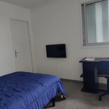 Cozy T2 With Pool On The Seafront *